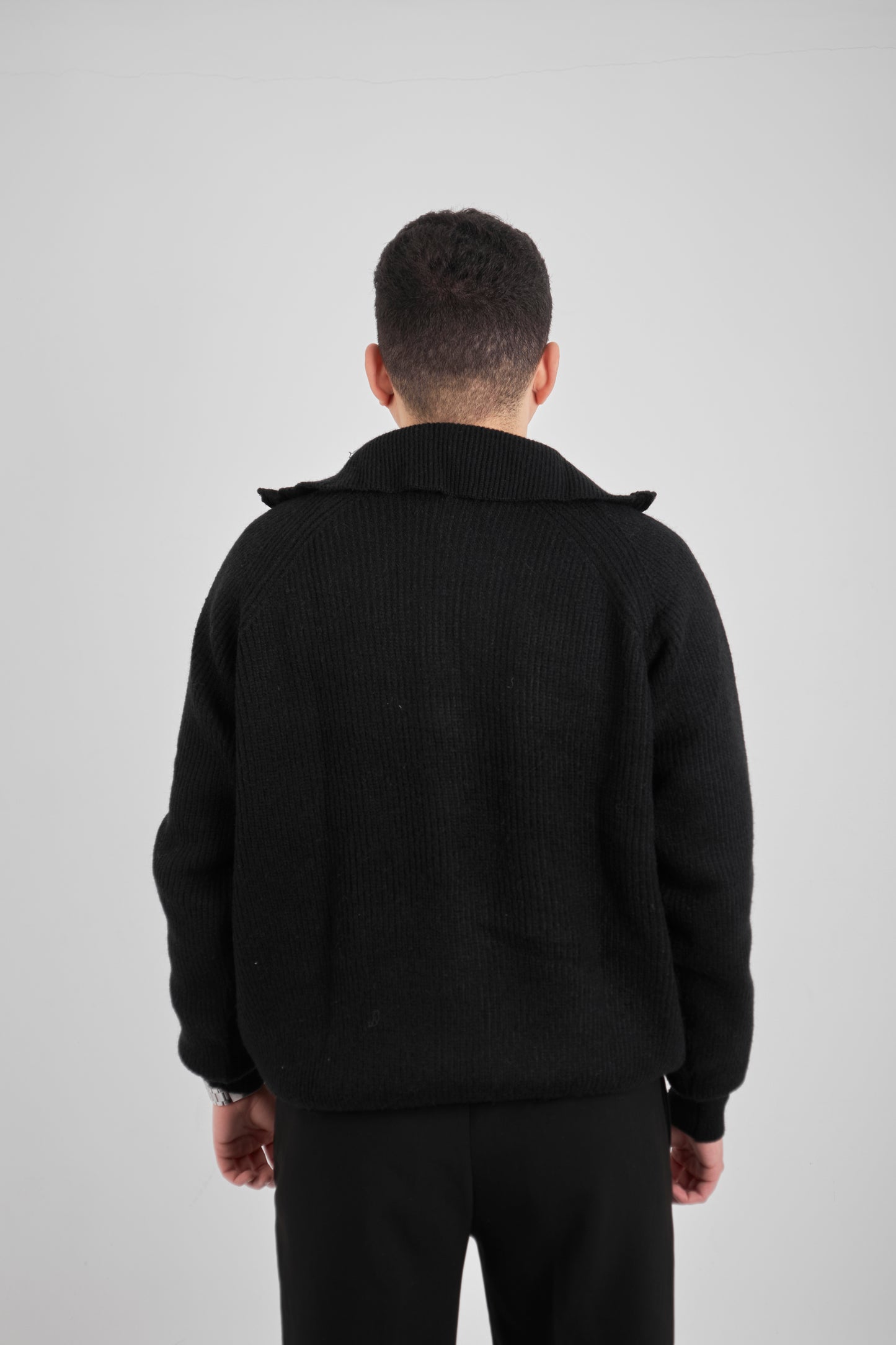 Black Knitted Sweater Full Zip