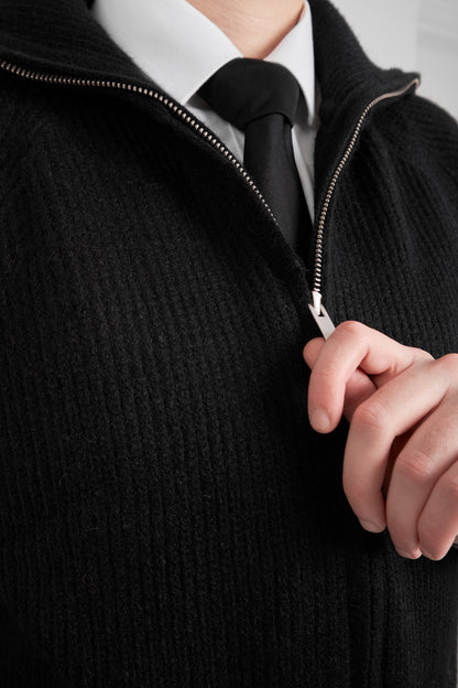 Black Knitted Sweater Full Zip