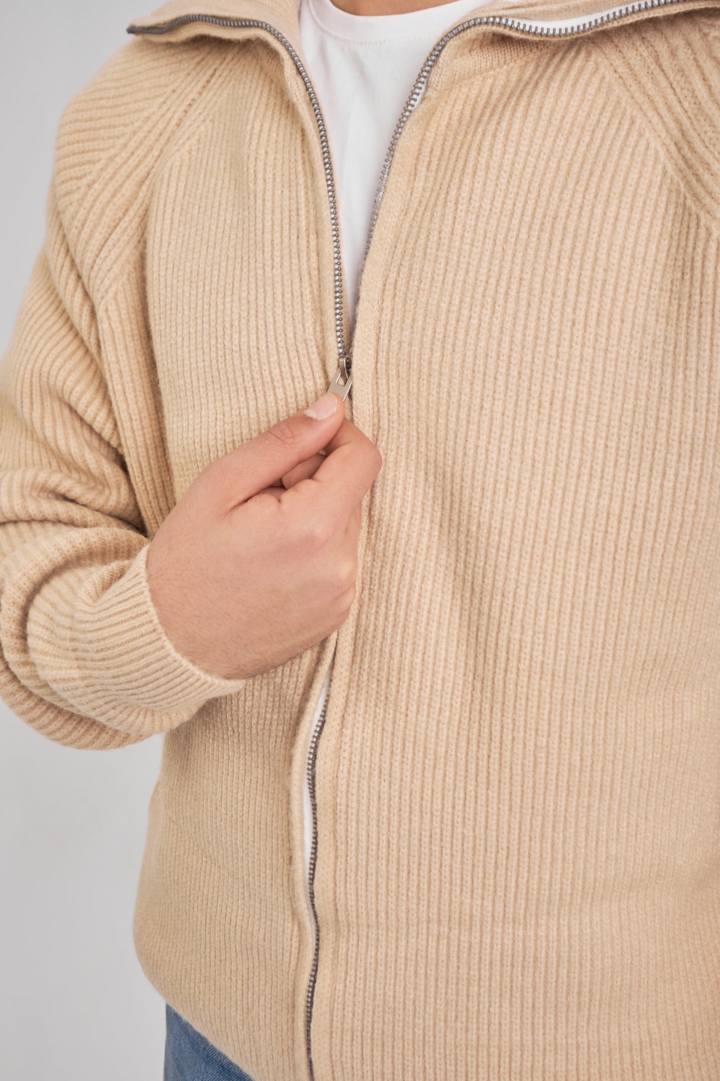 Beige Knitted Sweater Full Zip