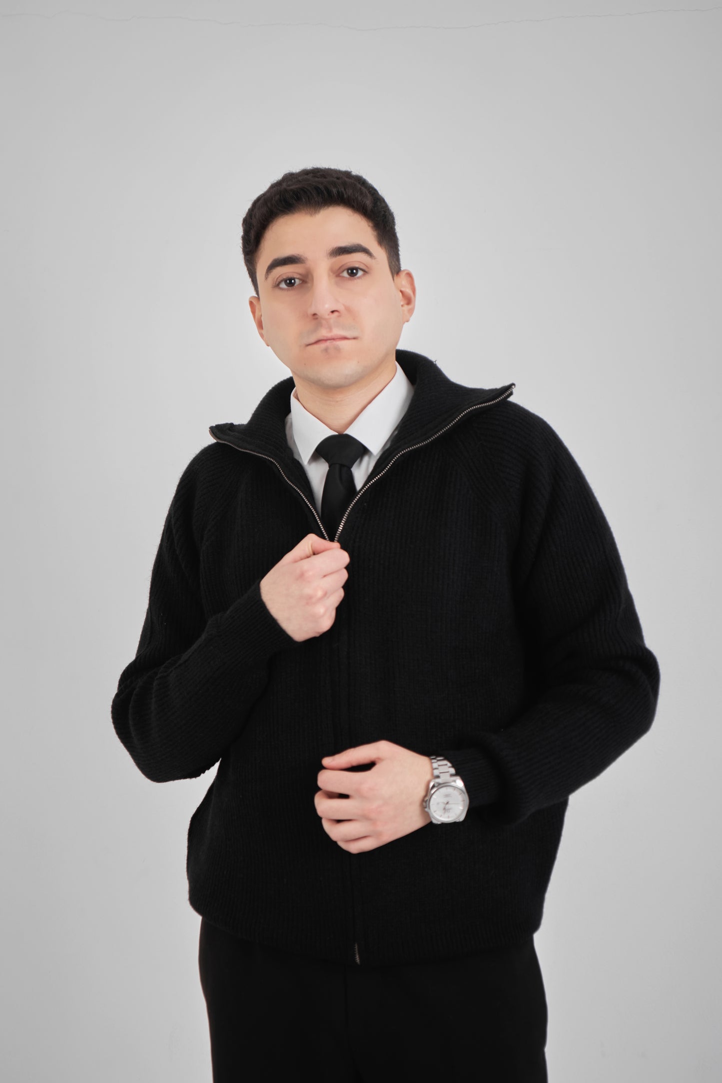 Black Knitted Sweater Full Zip