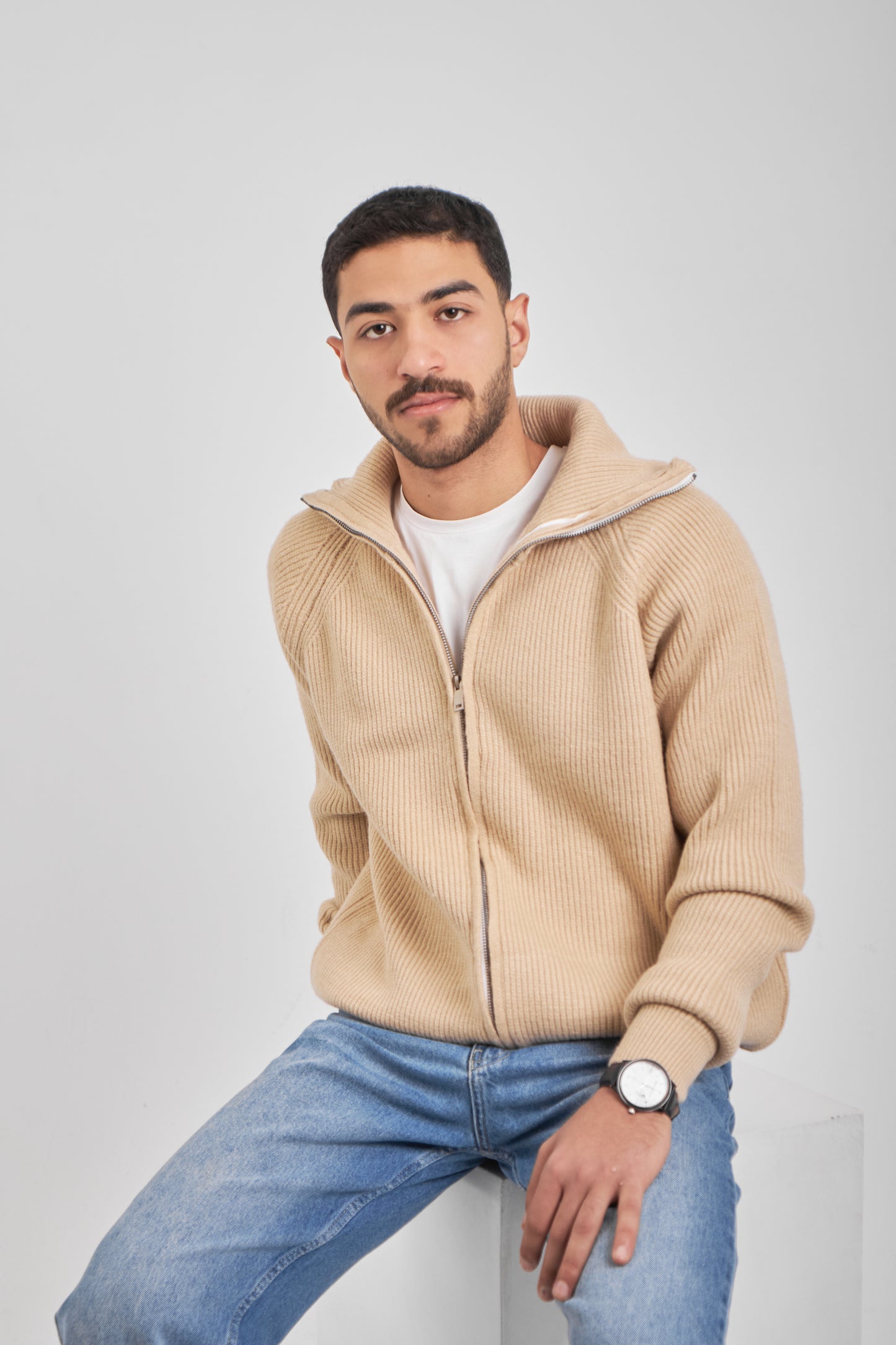 Beige Knitted Sweater Full Zip
